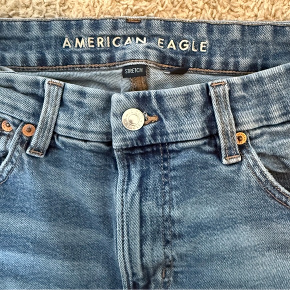 Women’s AE Curvy Straight Jeans - Picture 2 of 6